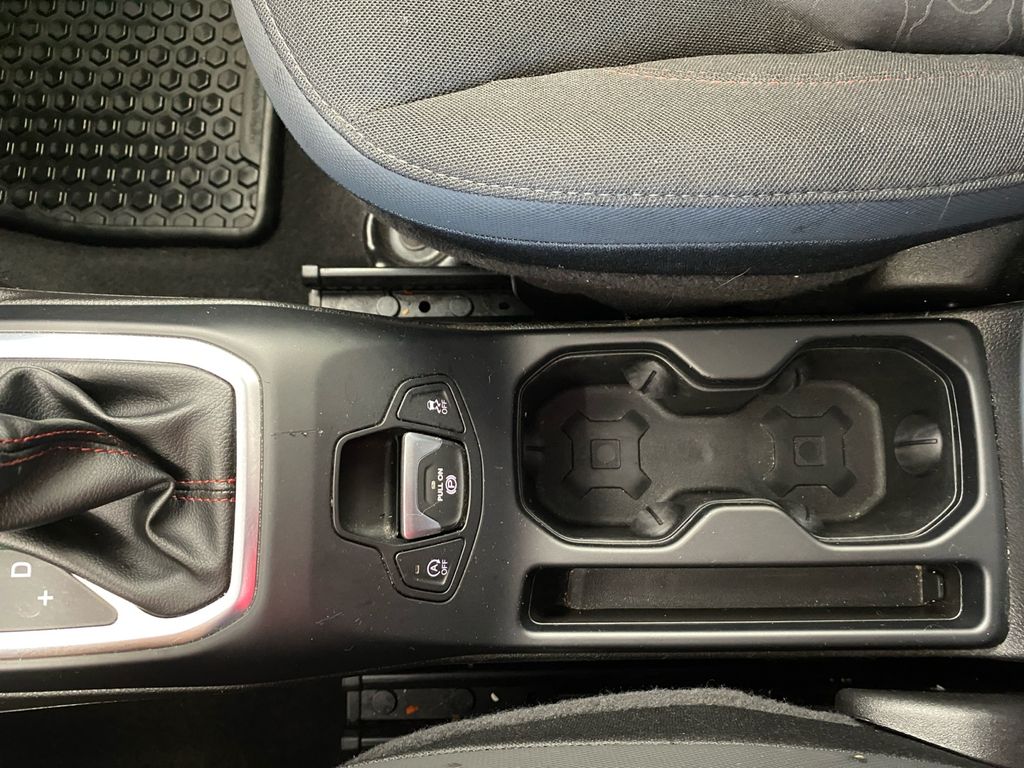 2023 Jeep Renegade Trailhawk photo 21