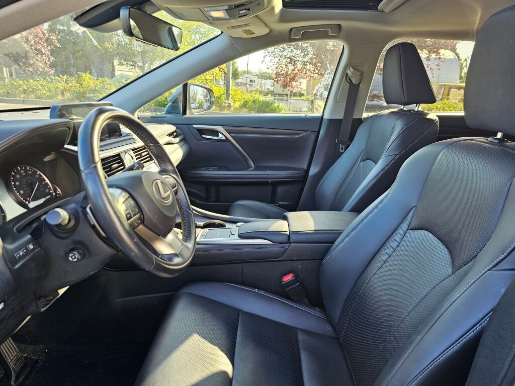 2020 Lexus RX 450h Premium photo 25