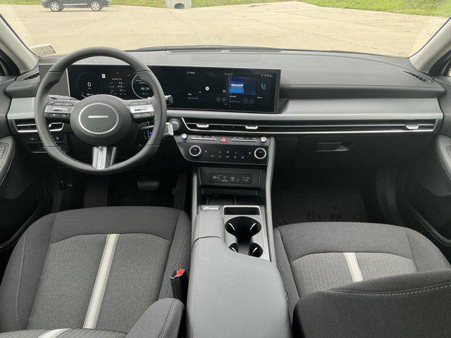 2025 Hyundai Sonata SEL Convenience photo 4