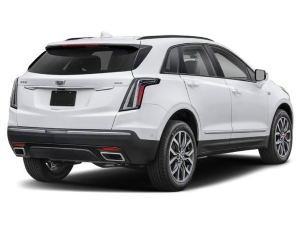 2025 Cadillac XT5 Sport photo 2