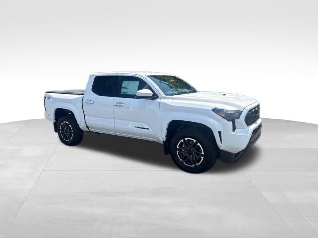 2025 Toyota Tacoma TRD Sport 4x4 Double Cab photo 6