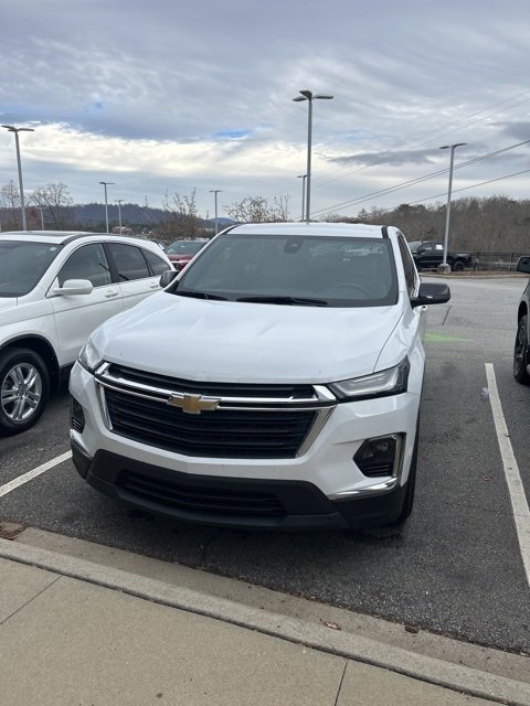 2022 Chevrolet Traverse LS's photo
