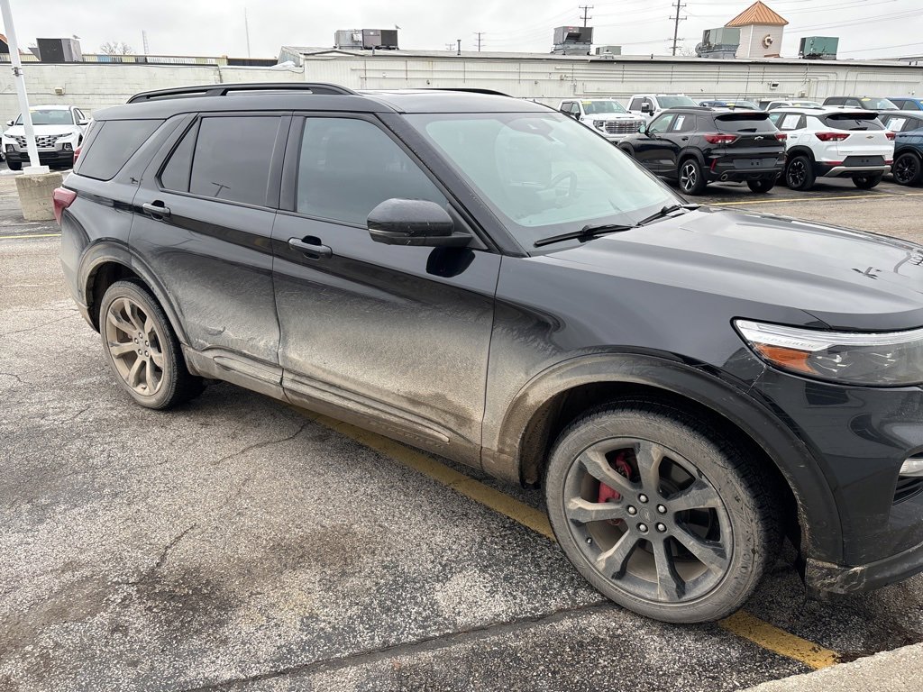 2020 Ford Explorer ST's photo