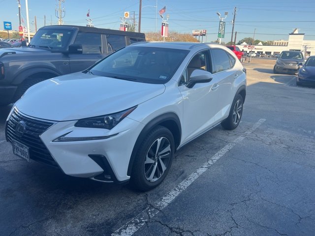 2019 Lexus NX 300's photo