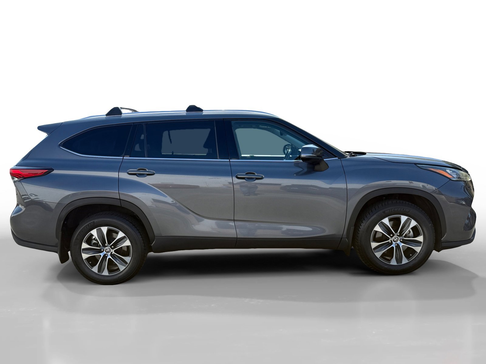 2020 Toyota Highlander XLE photo 5