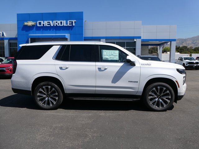 2025 Chevrolet Tahoe High Country photo 2