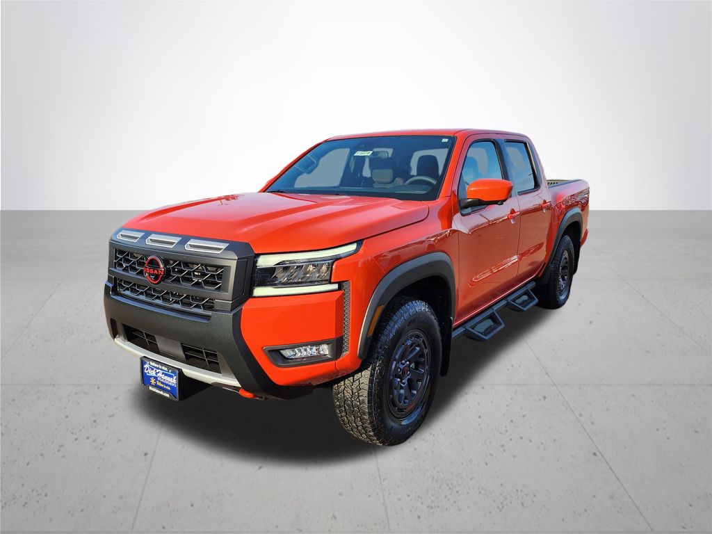 2025 Nissan Frontier PRO-4X photo 2