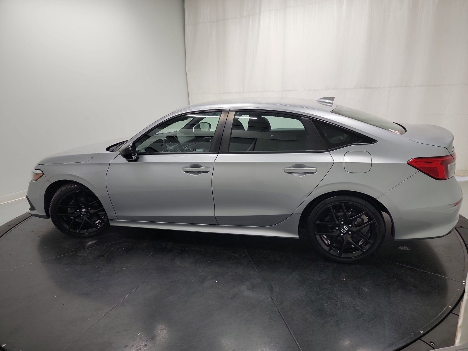 2022 Honda Civic Sport photo 3