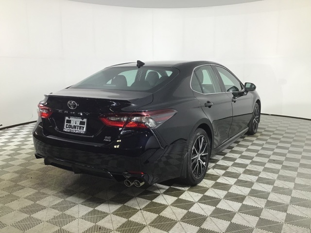 2023 Toyota Camry SE photo 7