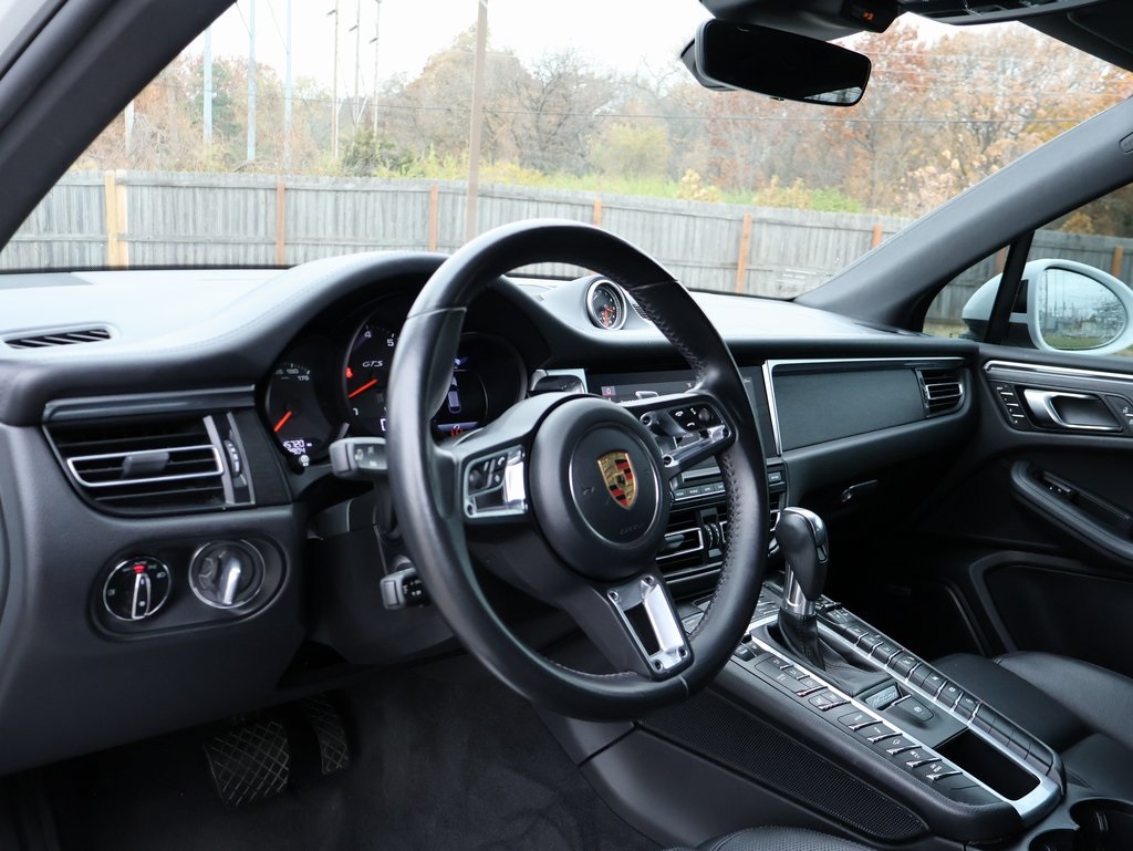 2021 Porsche Macan GTS photo 4
