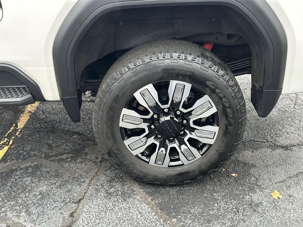 2025 GMC SIERRA HD - Image 27