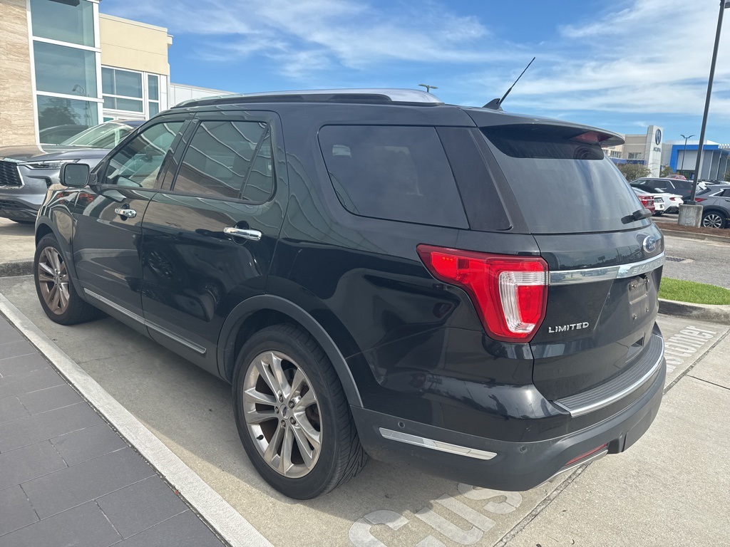 2018 Ford Explorer Limited photo 8