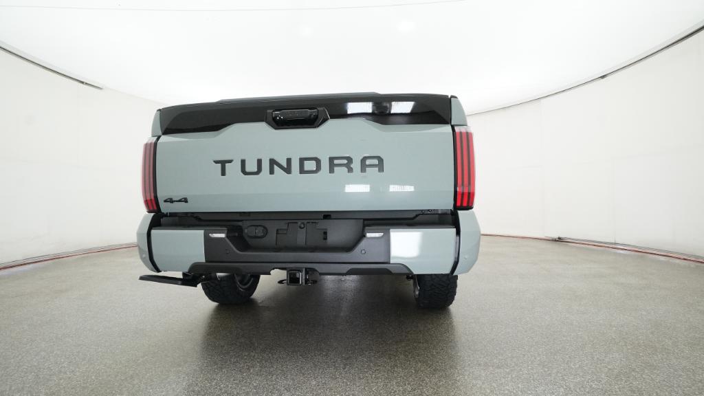 2026 Toyota Tundra Platinum CrewMax photo 3