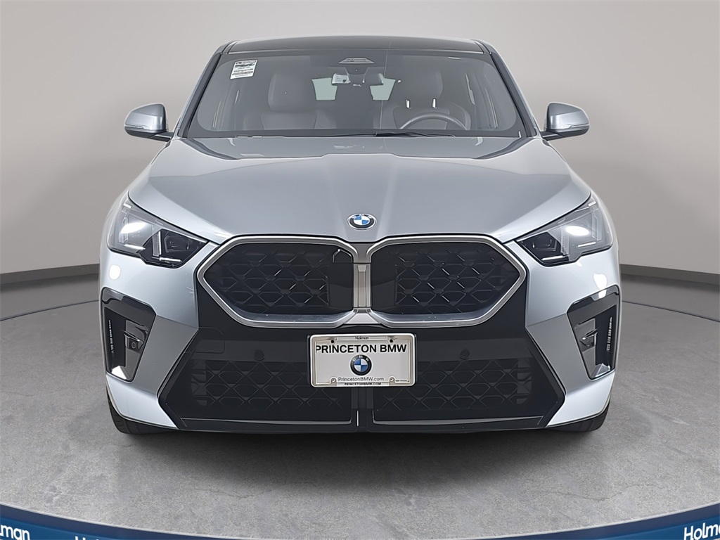 2025 Bmw X2 xDrive28i photo 2