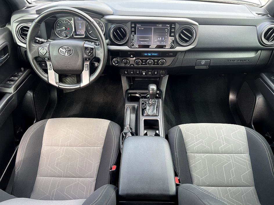 2023 Toyota Tacoma TRD Off-Road photo 16