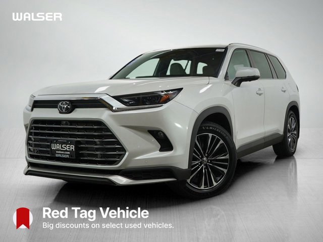 2024 Toyota Grand Highlander Platinum's photo