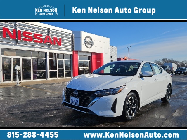 2025 Nissan Sentra SV's photo