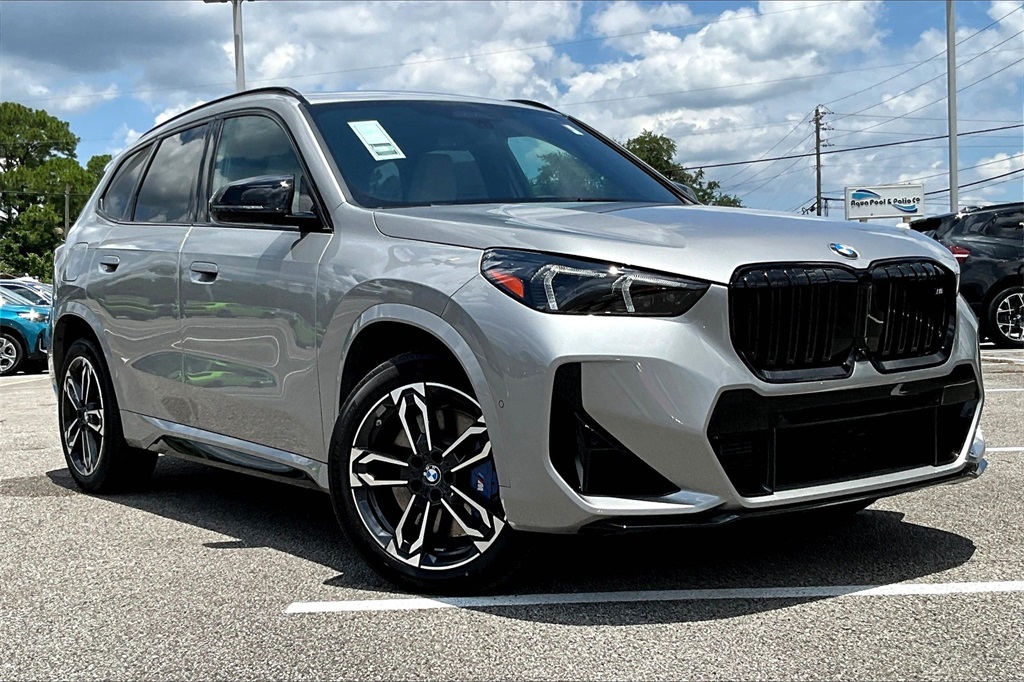 2025 Bmw X1 M35i photo 2