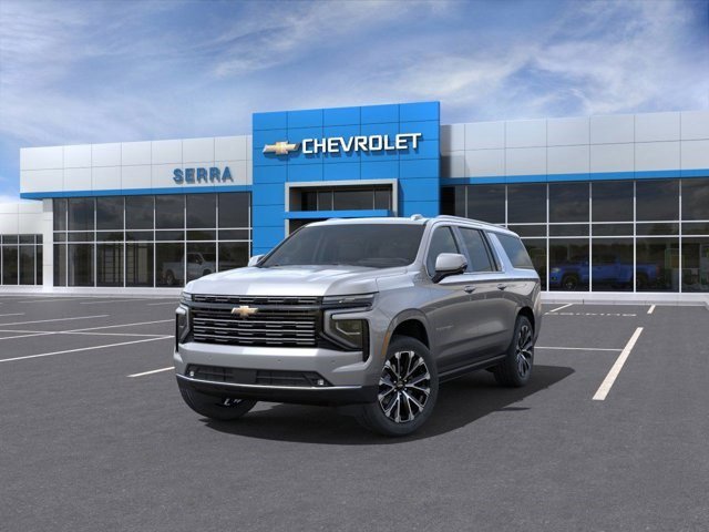 2025 Chevrolet Suburban High Country photo 3
