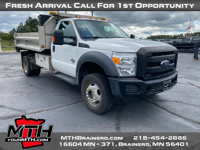 2016 Ford F-550 photo 2