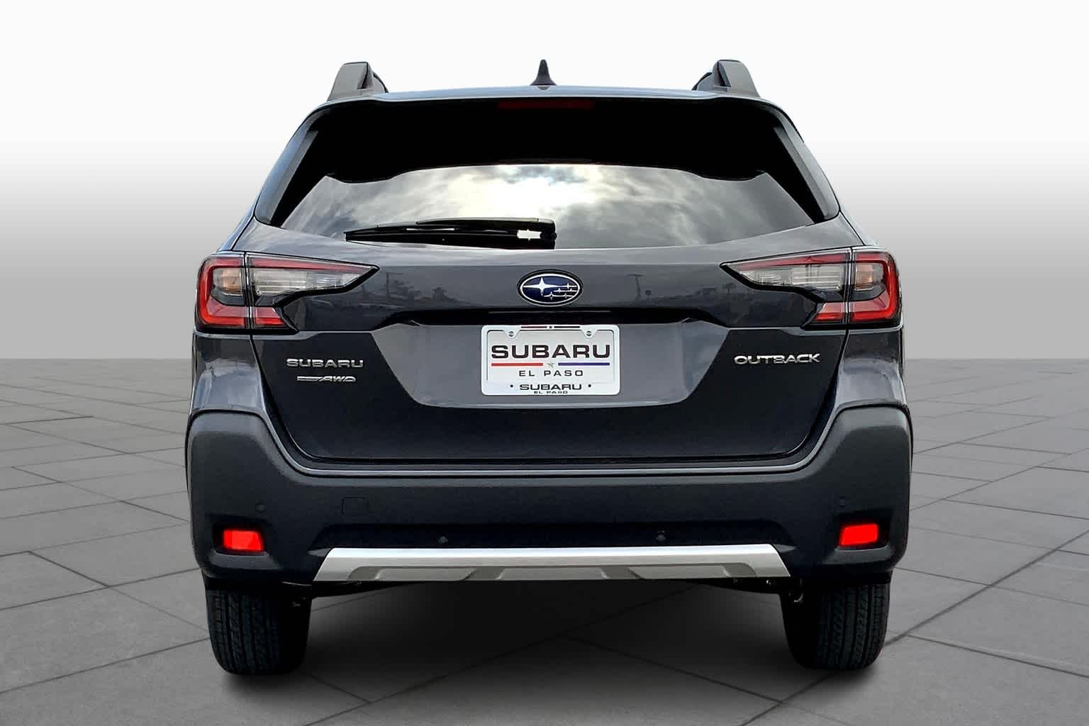 2025 Subaru Outback Limited photo 4