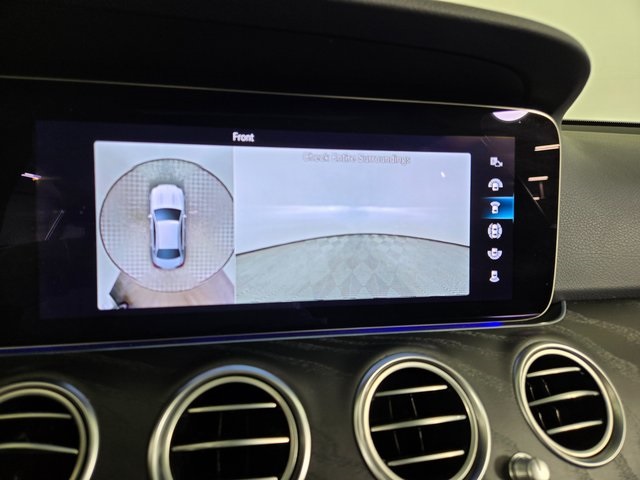 2022 Mercedes Benz E 4MATIC photo 34