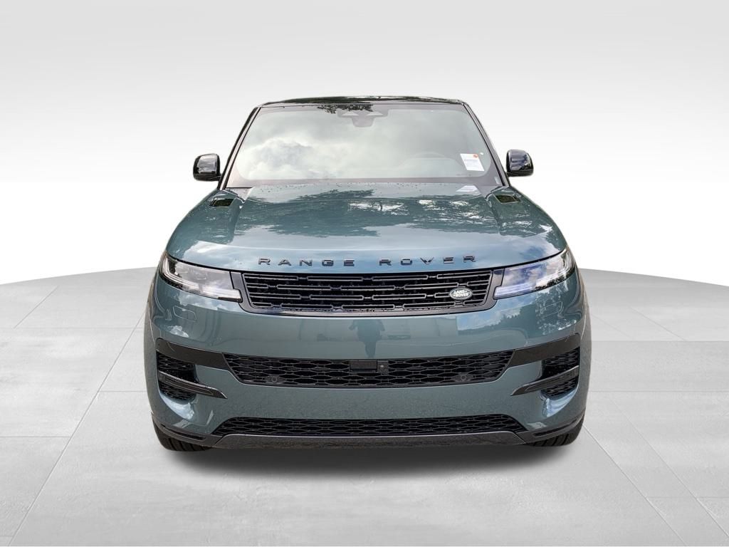 2025 Land Rover Range Rover Sport SE photo 2