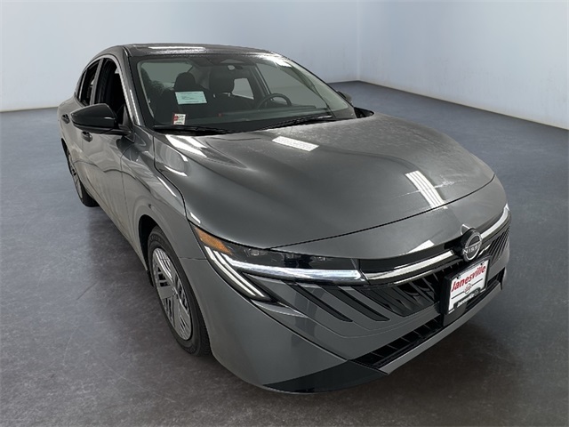 2026 Nissan Sentra S's photo