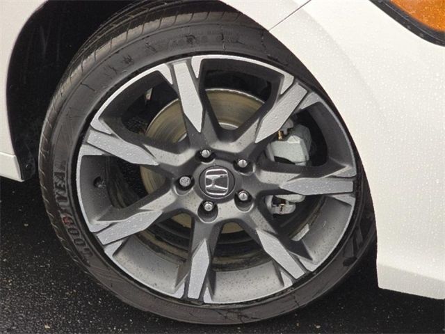 2026 Honda Civic Hybrid Sport Touring photo 3