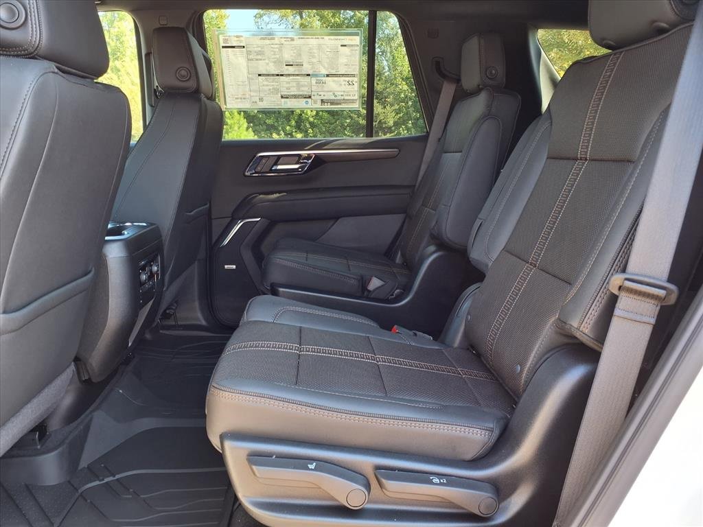 2025 Chevrolet Tahoe High Country photo 20