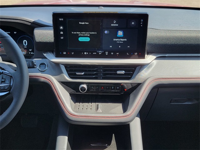 2025 Ford Explorer ST-Line photo 18