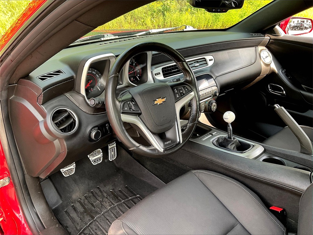 2012 Chevrolet Camaro SS photo 8