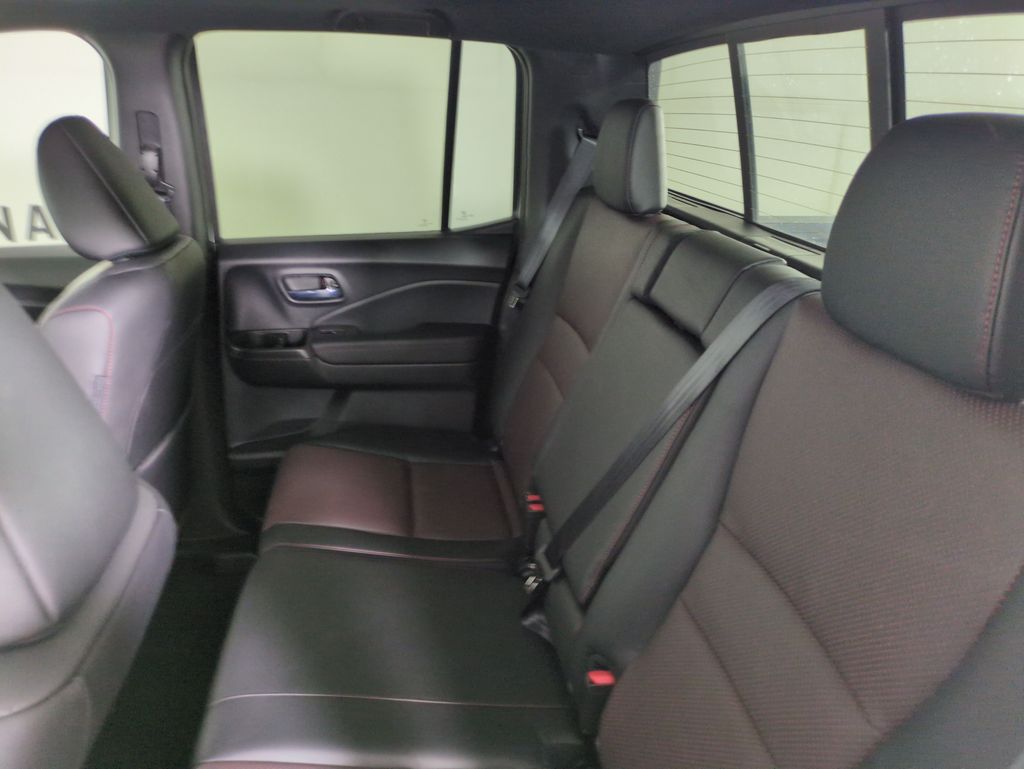 2026 Honda Ridgeline Black Edition photo 23