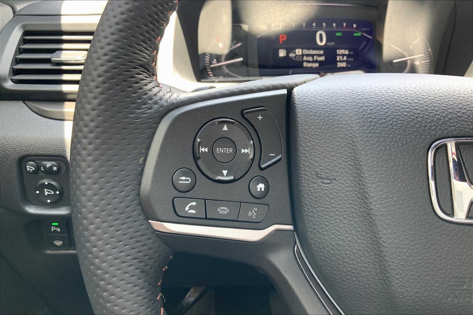 2025 Honda Passport TrailSport photo 21