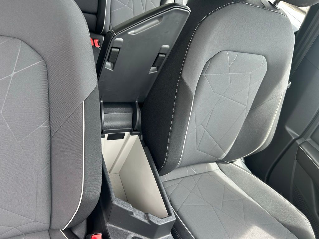 2025 Volkswagen Jetta 1.5T Sport photo 30
