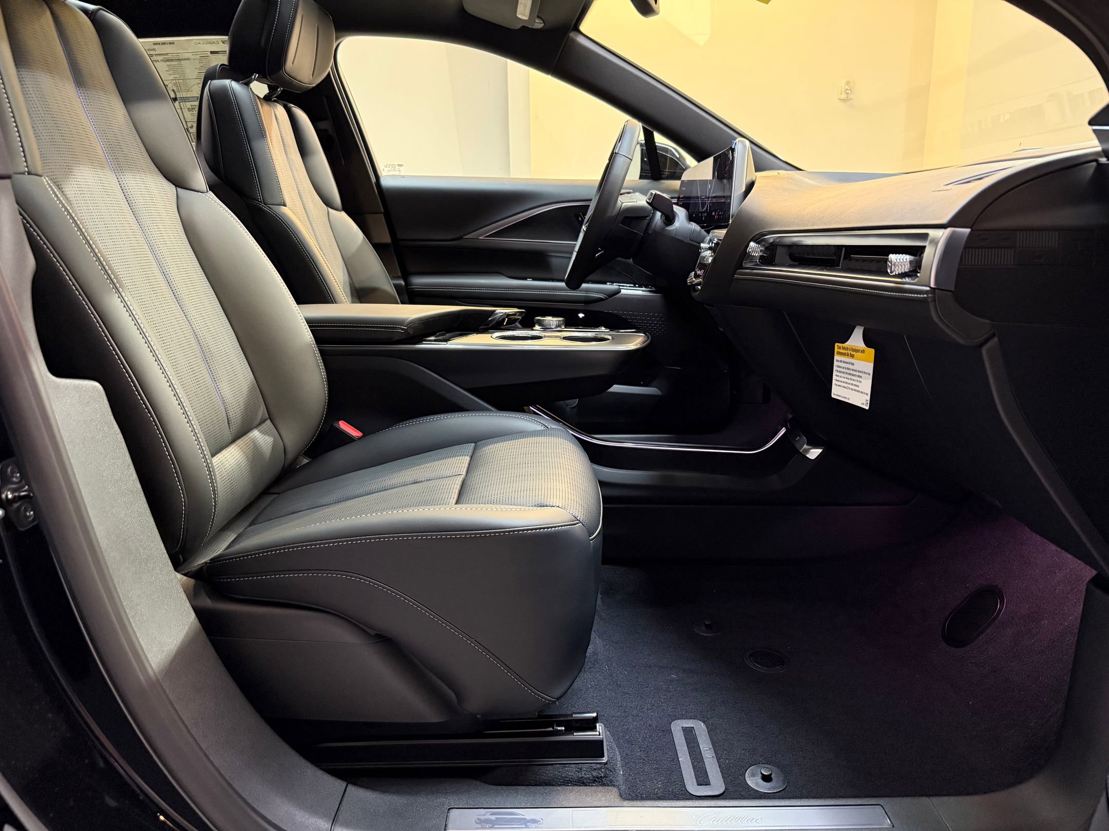 2026 Cadillac Lyriq Sport photo 48