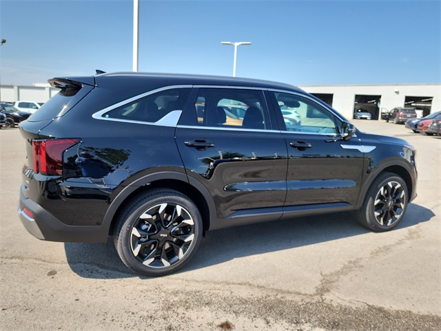 2026 Kia Sorento EX photo 2