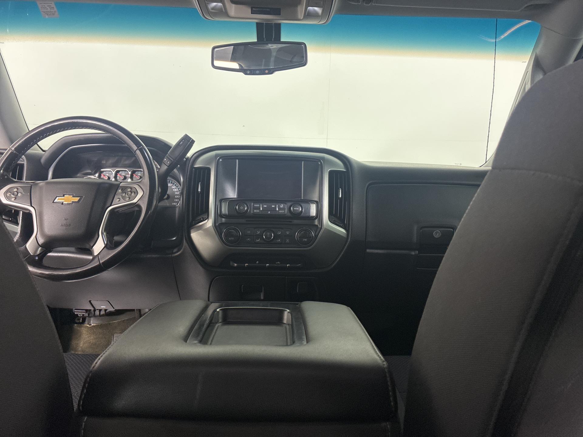 2017 Chevrolet Silverado 1500 LT photo 18