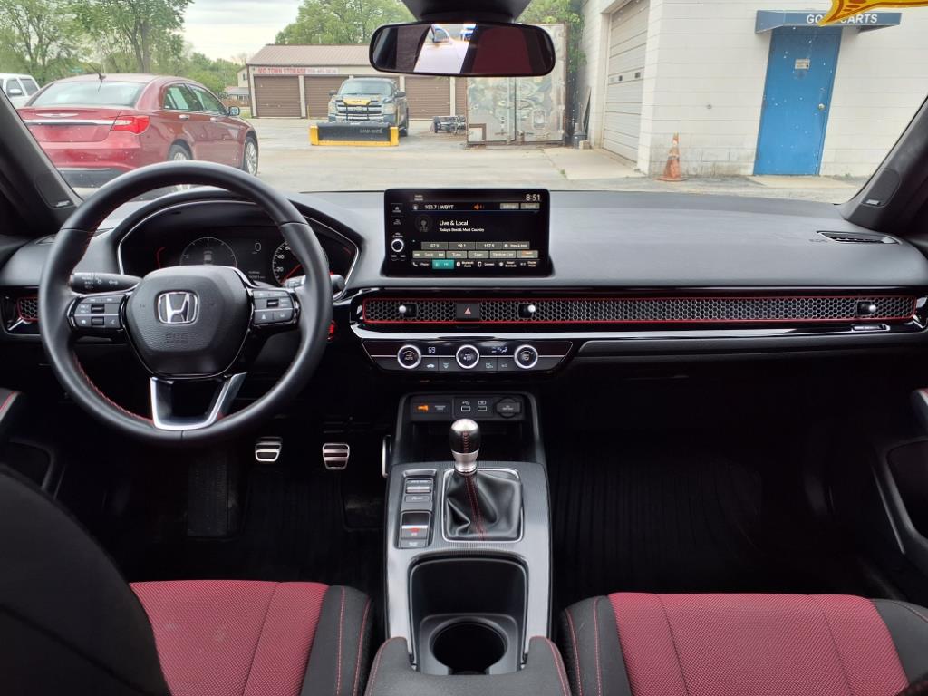 2023 Honda Civic Si photo 2
