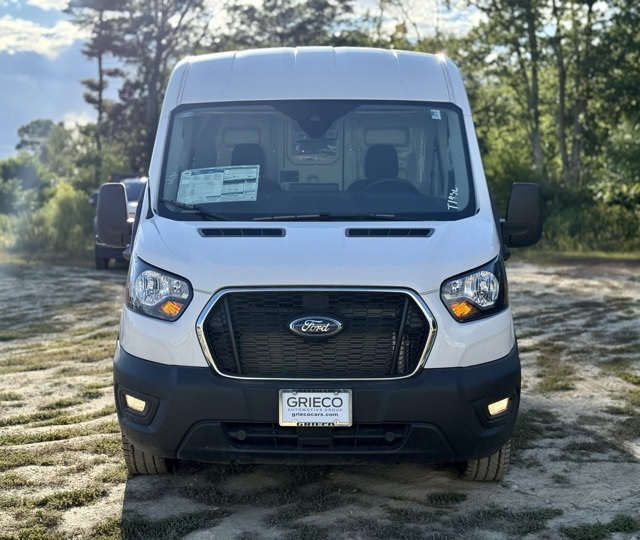 2025 Ford Transit photo 12