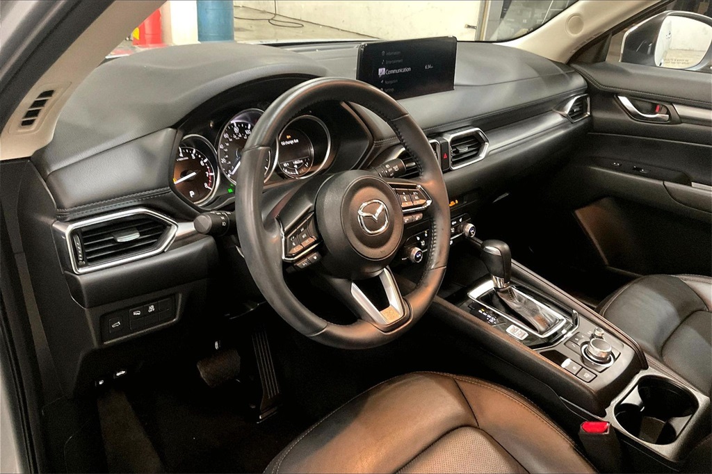 2023 MAZDA CX-5 - Image 13
