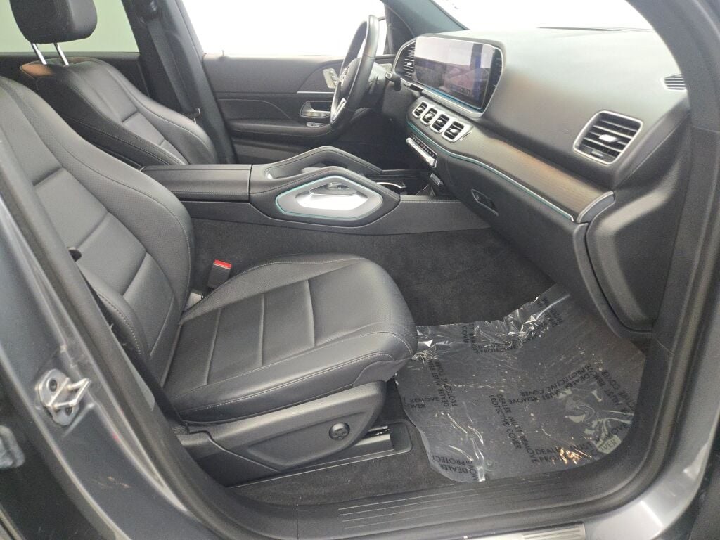 2022 Mercedes Benz GLE 350 4MATIC photo 4
