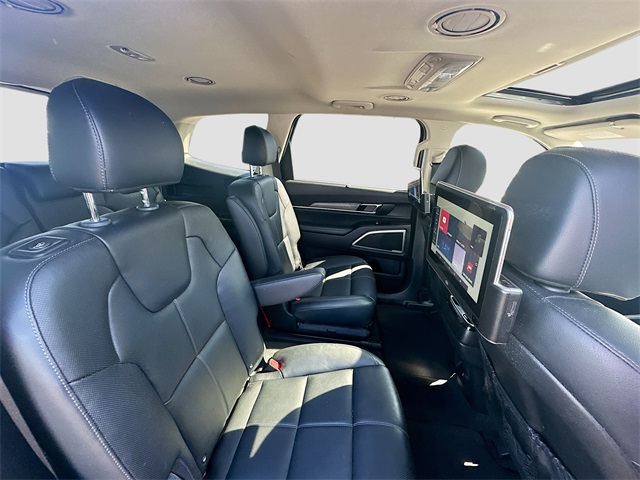 2022 Kia Telluride EX photo 27