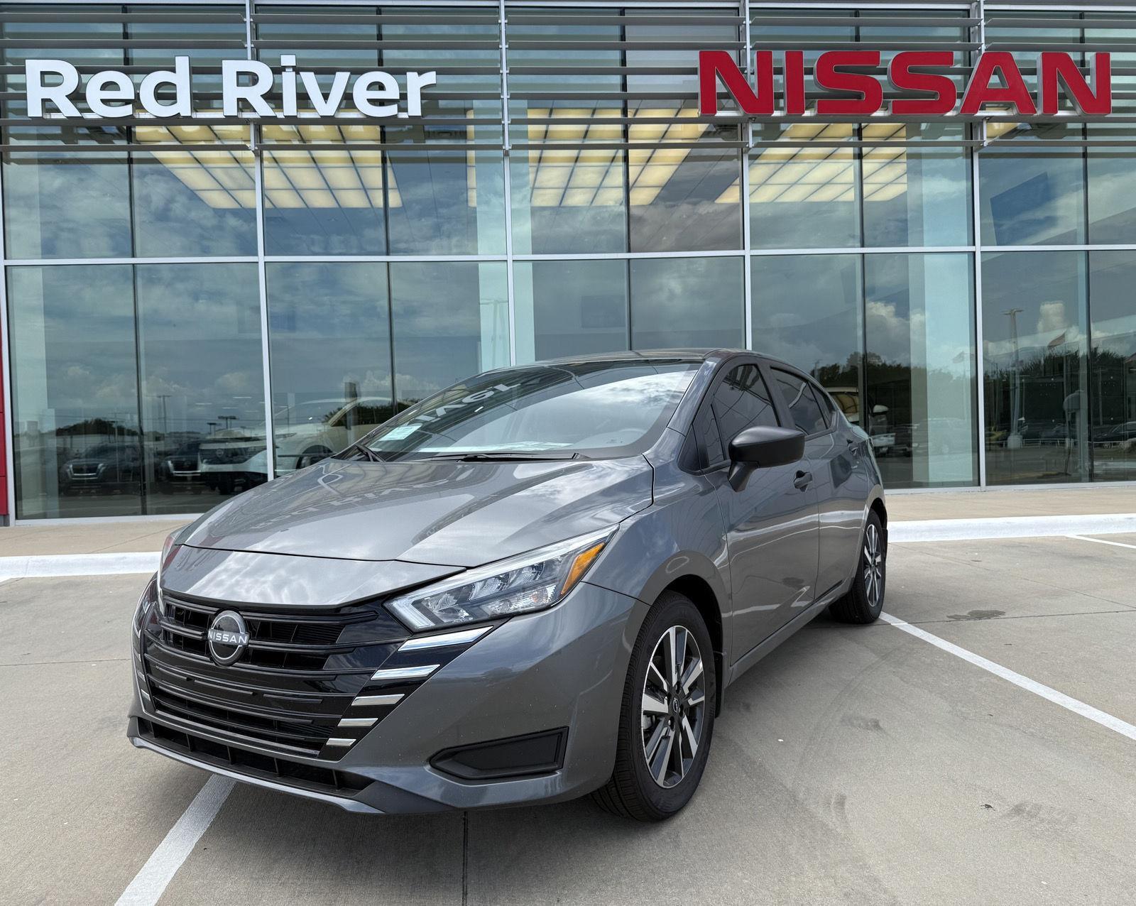2025 Nissan Versa Sedan