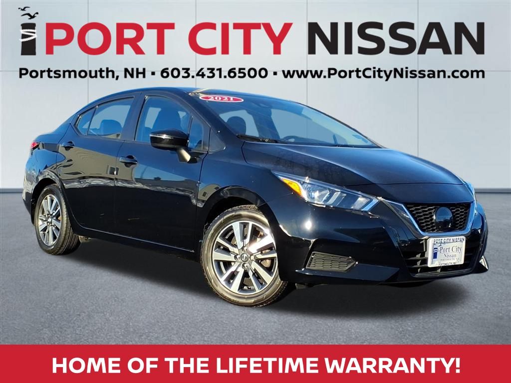 2021 Nissan Versa Sedan SV's photo