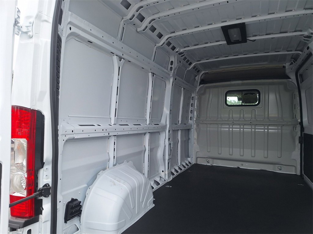 2025 Ram ProMaster 3500 photo 6