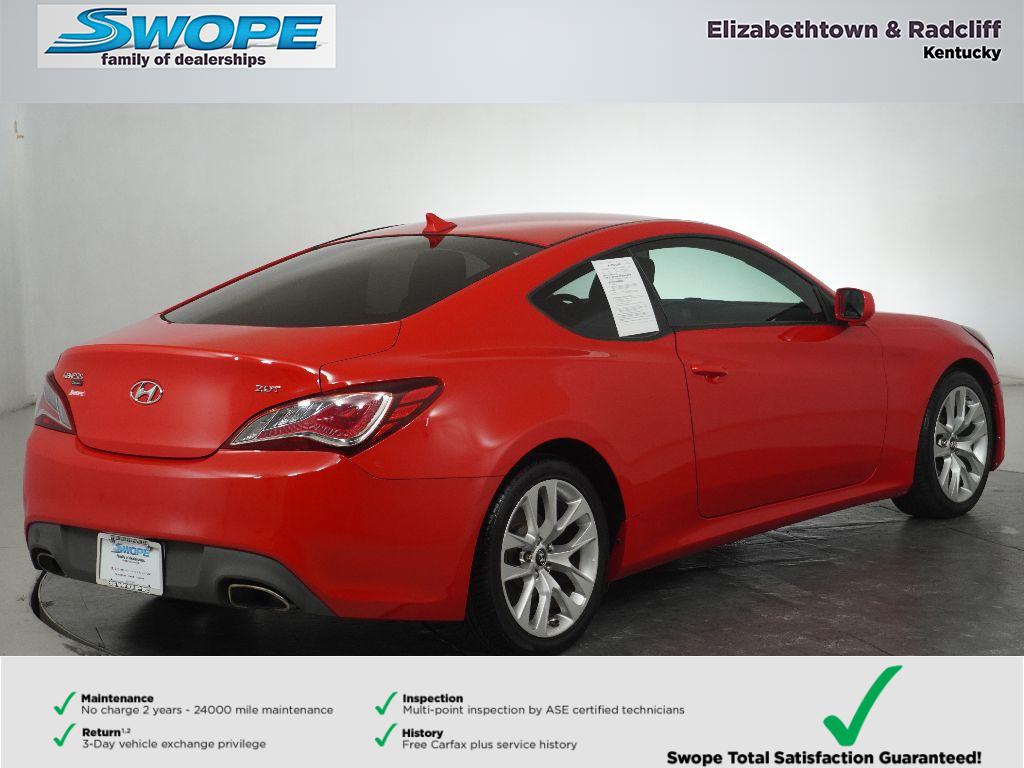 2013 Hyundai Genesis Coupe 2.0T photo 3