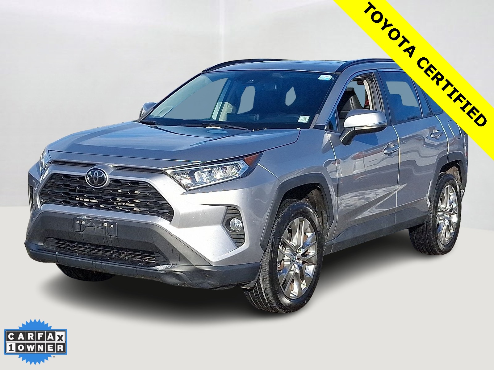 2021 Toyota RAV4 XLE Premium's photo