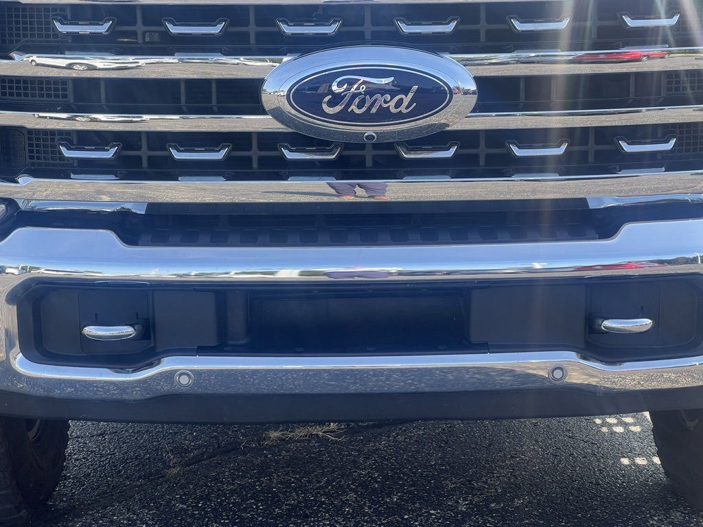 2023 Ford F-250 photo 6