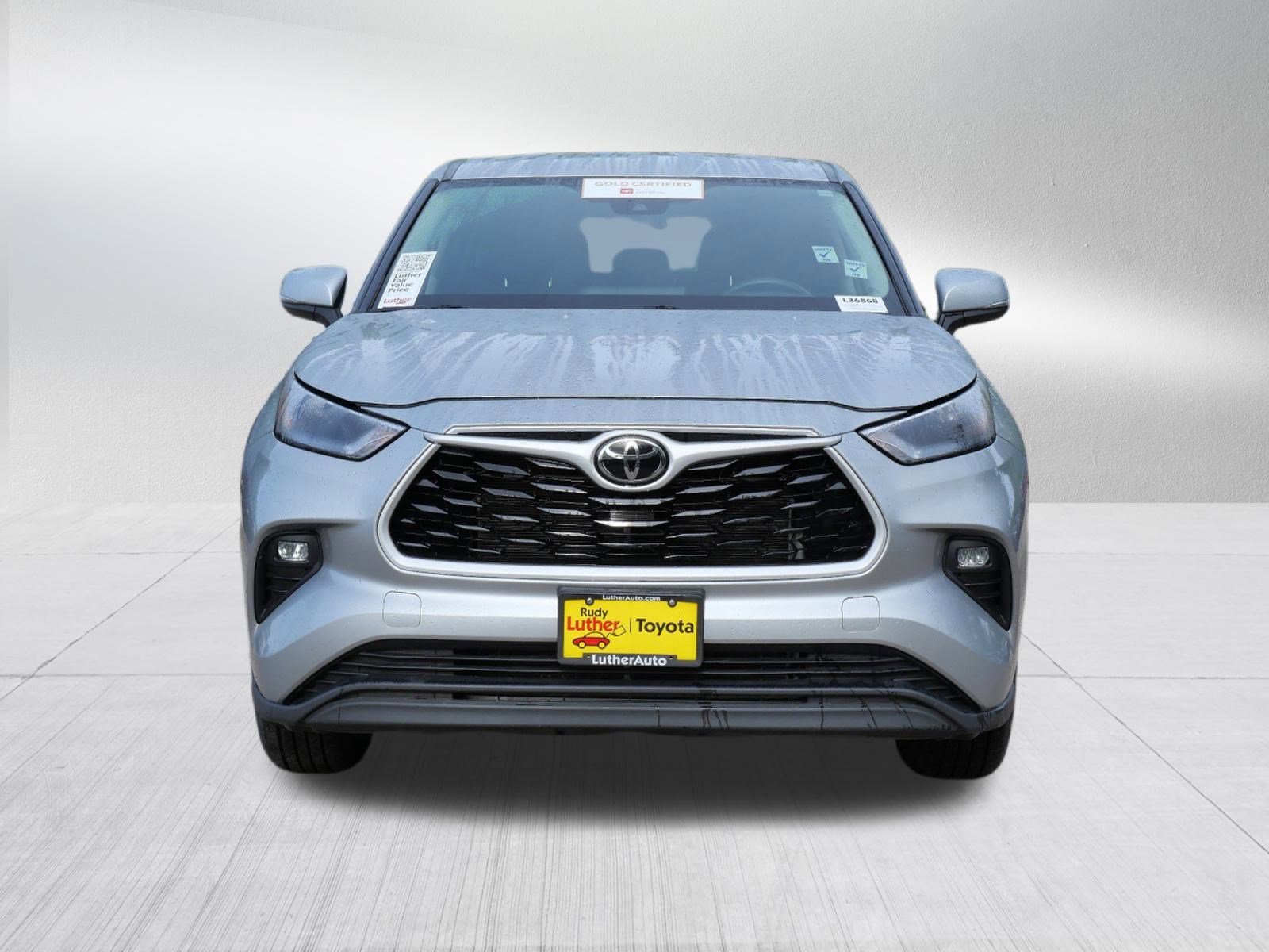 Certified 2024 Toyota Highlander LE with VIN 5TDKDRBH0RS539507 for sale in Golden Valley, Minnesota